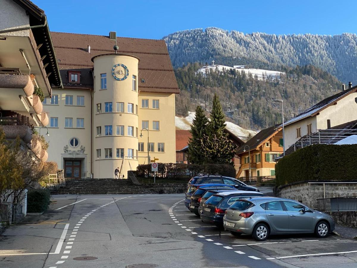 Hotel Adler Schupfheim Luaran gambar