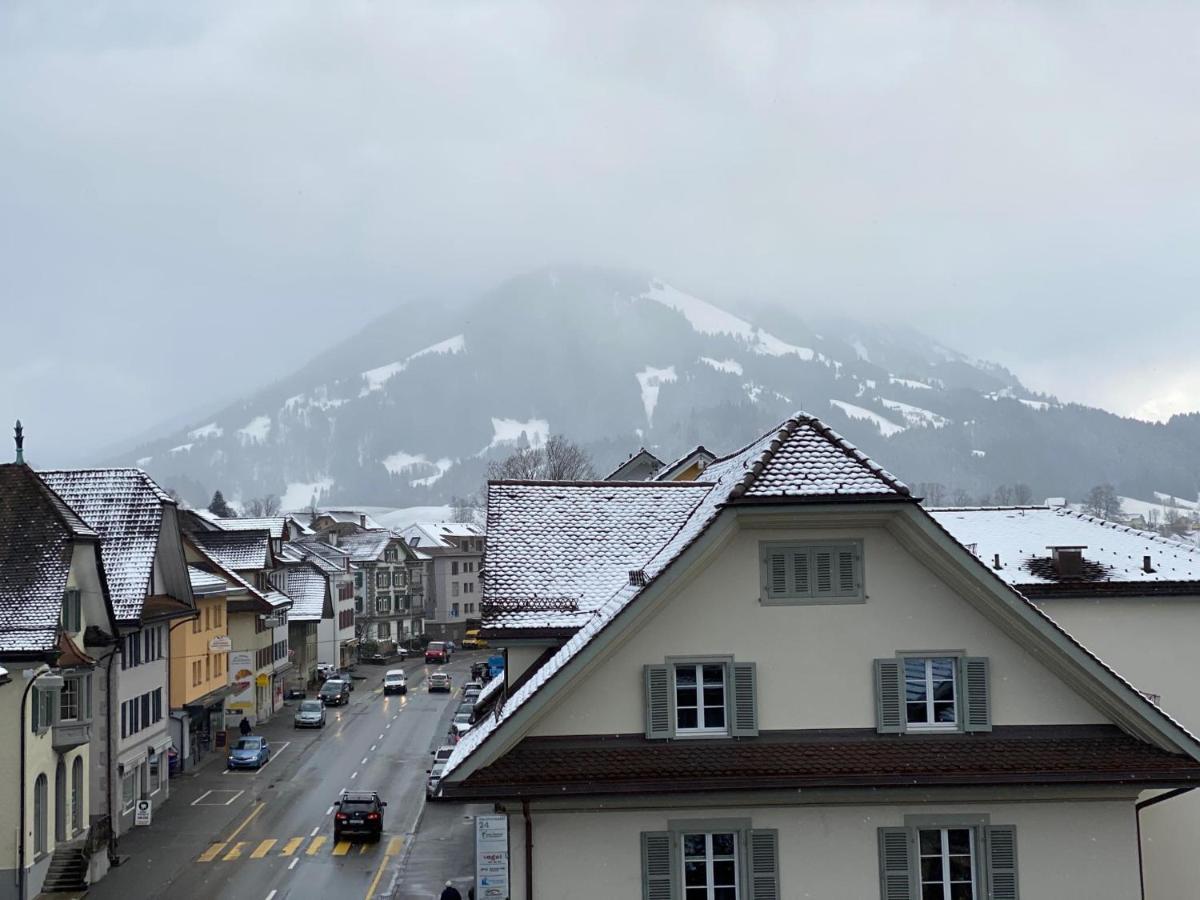 Hotel Adler Schupfheim Luaran gambar